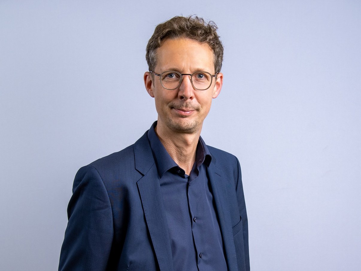 Michael Hermann stehend
